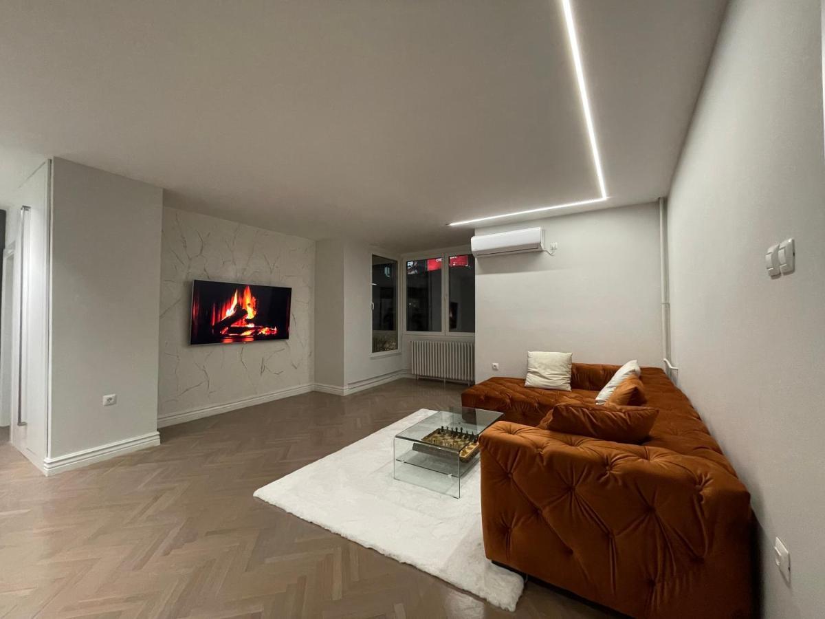 The Alchemist Luxury Apartment Скопие Екстериор снимка