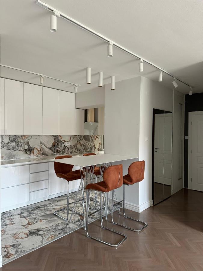 The Alchemist Luxury Apartment Скопие Екстериор снимка