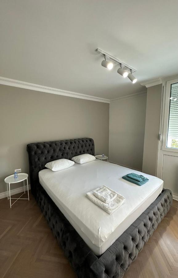 The Alchemist Luxury Apartment Скопие Екстериор снимка